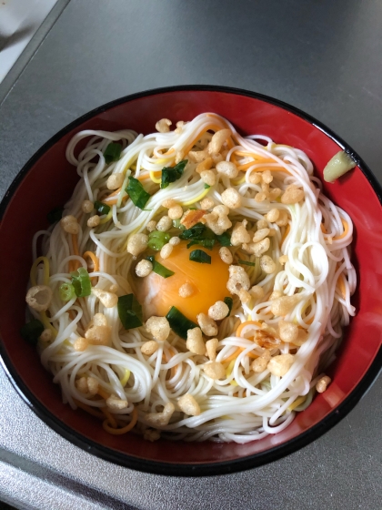 夏はぶっかけ 生卵そうめん レシピ 作り方 By どんぐり0番地 楽天レシピ