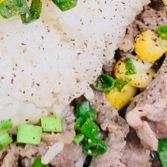 豚肉でペッパーランチ風？？