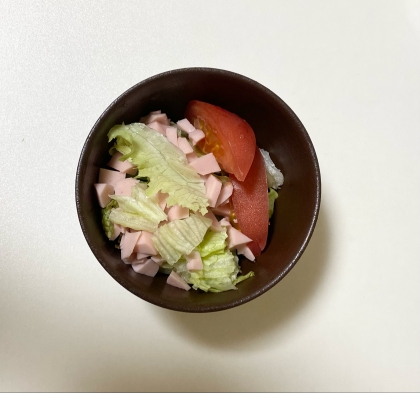 魚肉ソーセージときゅうりとカニカマの中華サラダ
