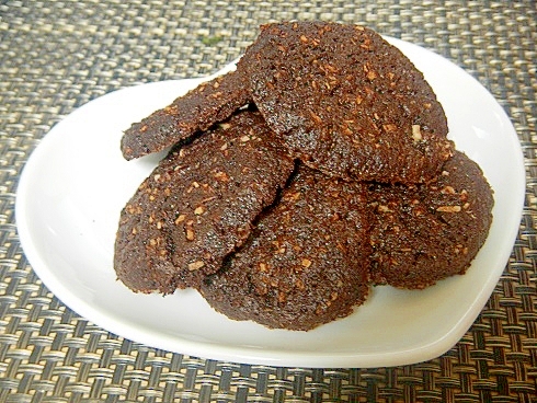 チョコ不使用だけどチョコ感満載ココナッツクッキー