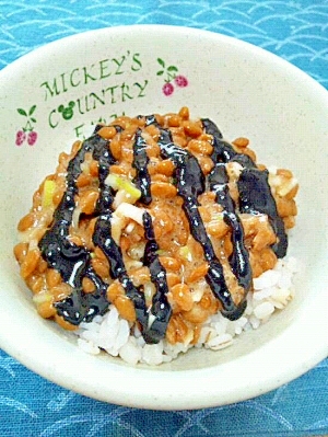 納豆の食べ方-ネギ＆黒ねりごま♪