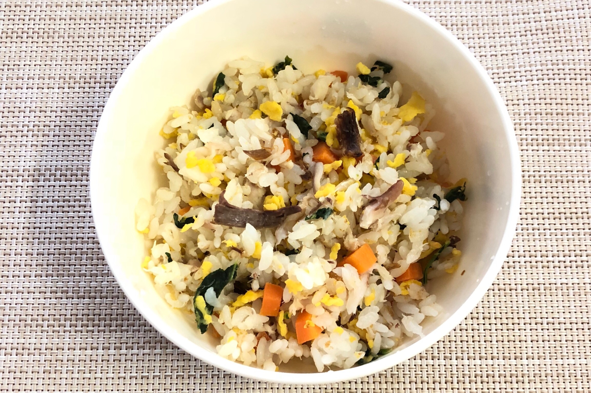 幼児食☆鯵と小松菜とにんじんのチャーハン