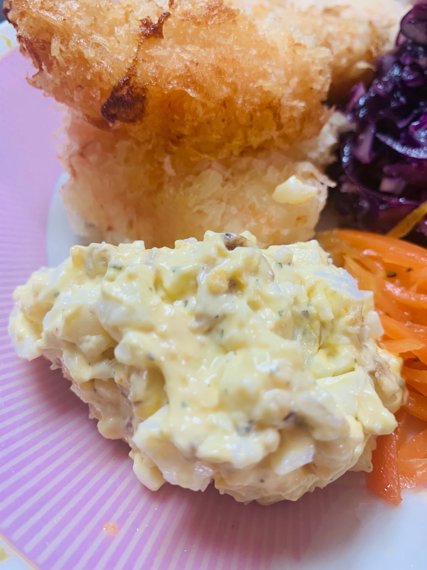 エビフライに!フライドオニオンでタルタルソース