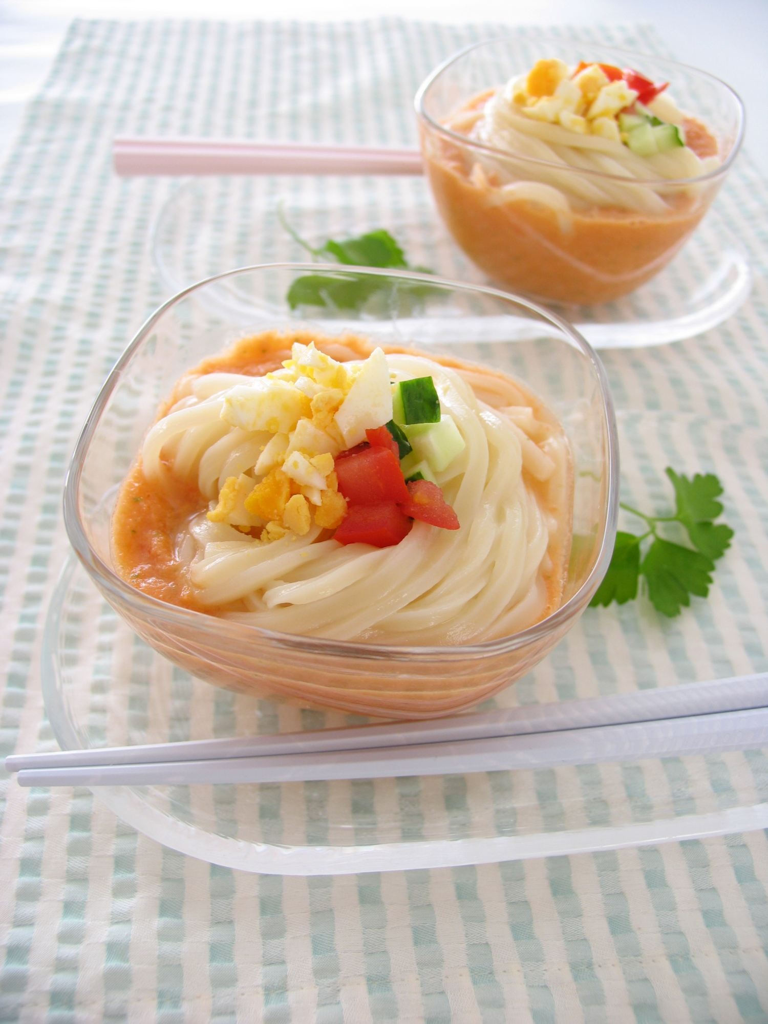 ガスパチョうどん（冷製トマトスープうどん）