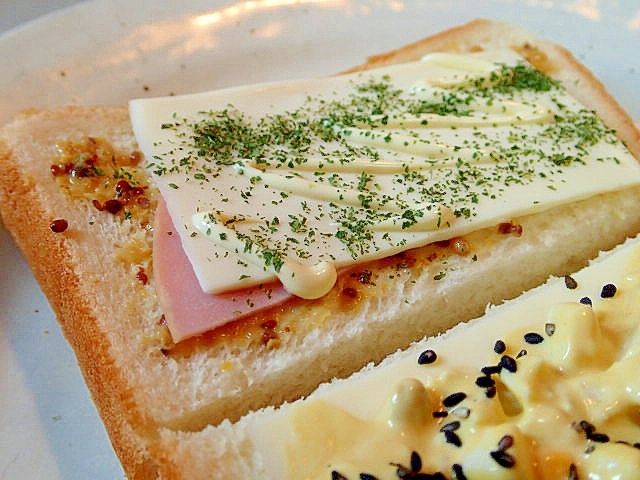 マスタード/マヨで　ハムチーズパン