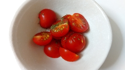 材料トマトだけ！簡単サラダ♡節約♡ヘルシー