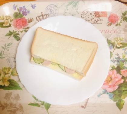 ☆卵ときゅうりとハムのサンドイッチ☆