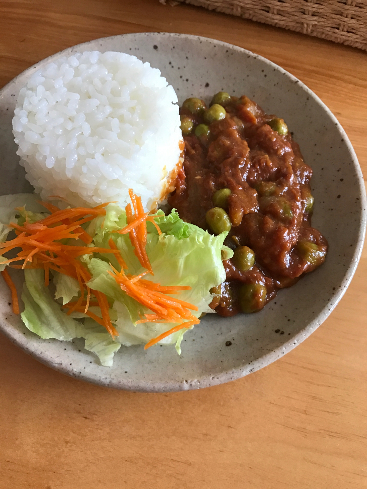 サラダのせヘルシーカレー