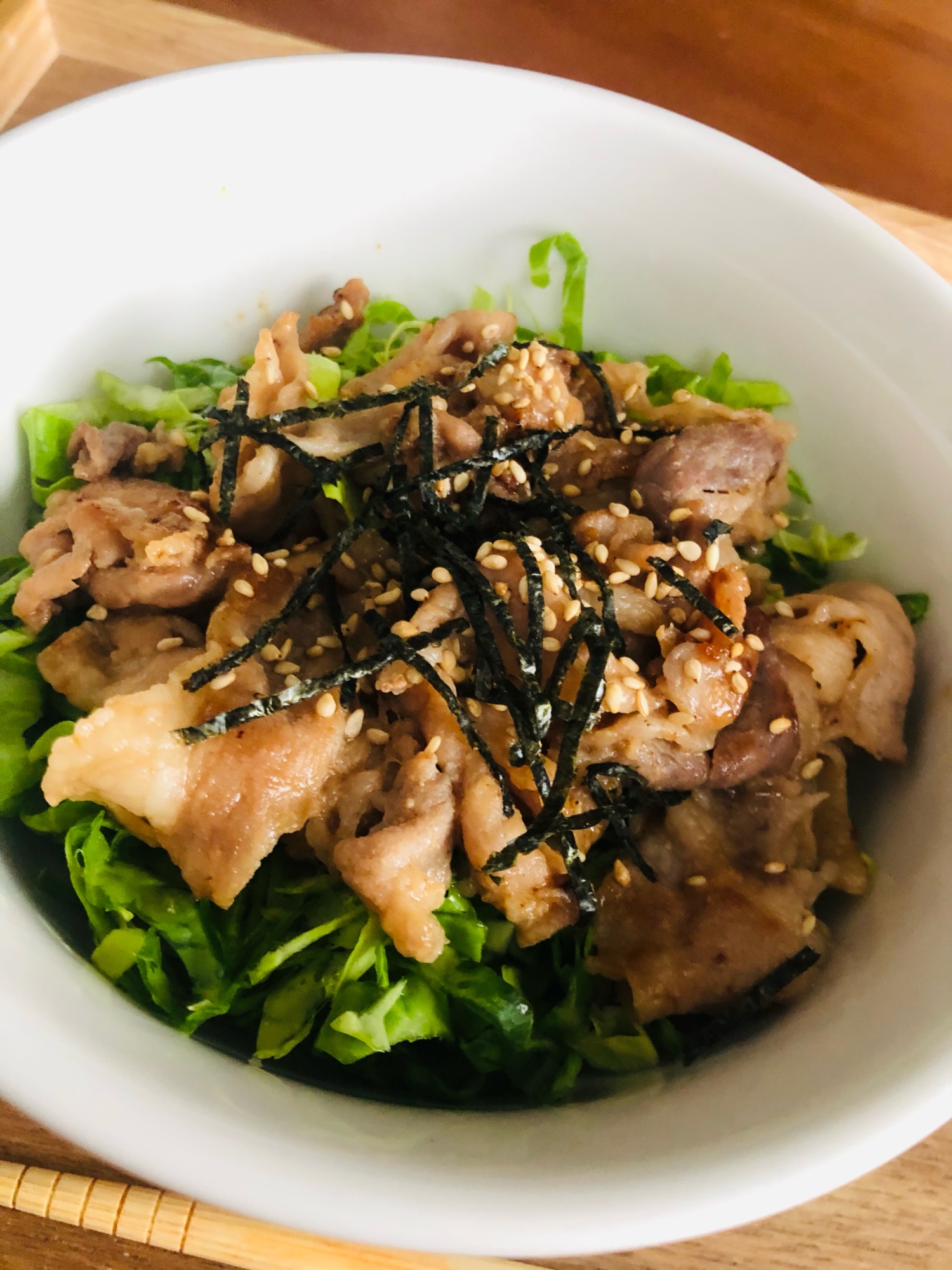 【ボリューム満点！】ご飯と合う！豚バラ丼⭐️