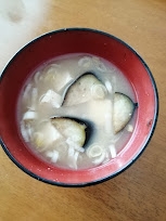 豆腐と野菜の味噌汁