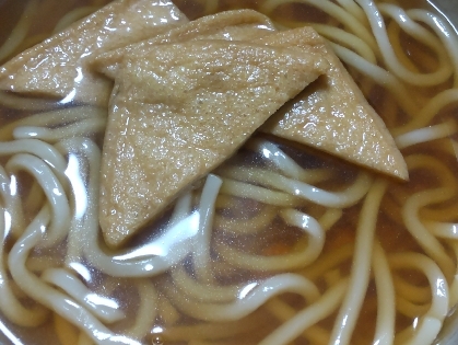 きつねもびっくりきつねうどん