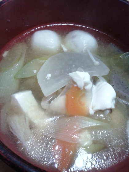 冷蔵庫の半端な野菜たちが片付きました☆里芋入れたら美味しかったですよ～(^o^) ごちそうさまでした！