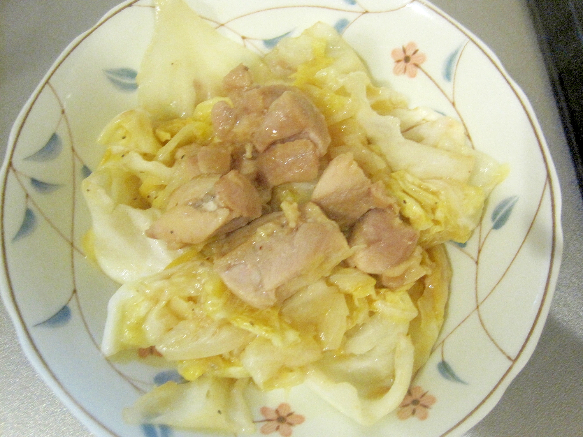 鶏もも肉とキャベツの蒸し煮 レシピ 作り方 By Yukkiy8 楽天レシピ