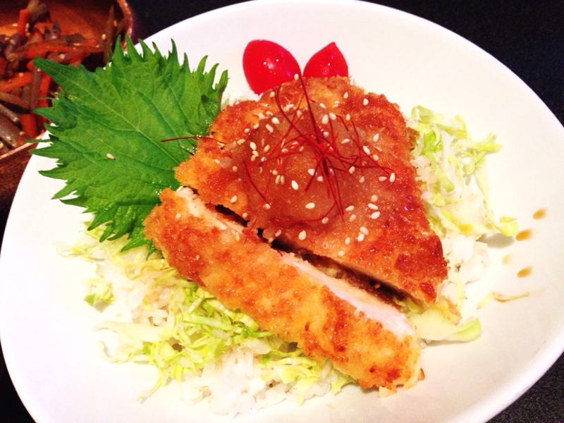 甘酸っぱいタレで♪甘辛おろしカツ丼♡