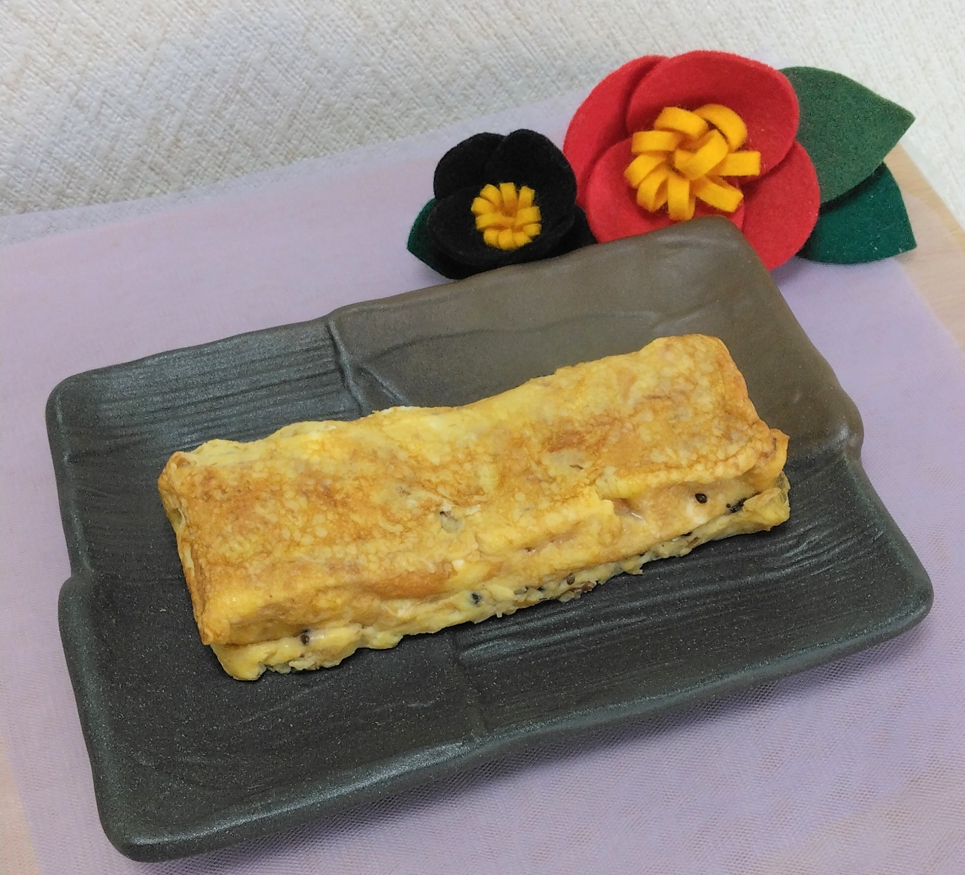 プチプチ食感‼️ゴマの卵焼き✨お弁当に。砂糖なし！