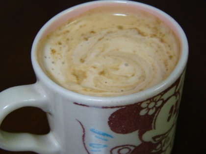 ずるっこバリスタちゃん使用なの…これアウト？(^^ゞ大好き豆乳にコーヒー＆ふわふわの泡でカフェ気分満喫です。幸せ～(≧m≦♡ハッピーカフェタイムをありがとねん❤