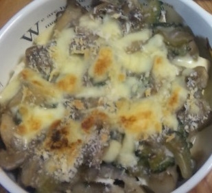 豆腐がトロンと仕上がっていまして、とても美味しかったです。
ゴーヤの苦味もあまり感じませんでしたので、食べやすかったです♪