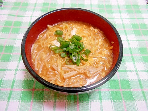 えのき＆卵とじインスタントラーメン