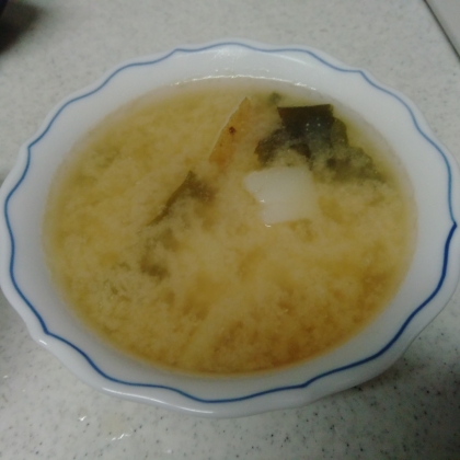お酒とお醤油が隠し味の新じゃが芋のお味噌汁！！！