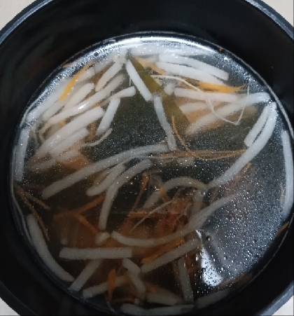 簡単！夏バテ防止サンラータン　わかめともやしスープ
