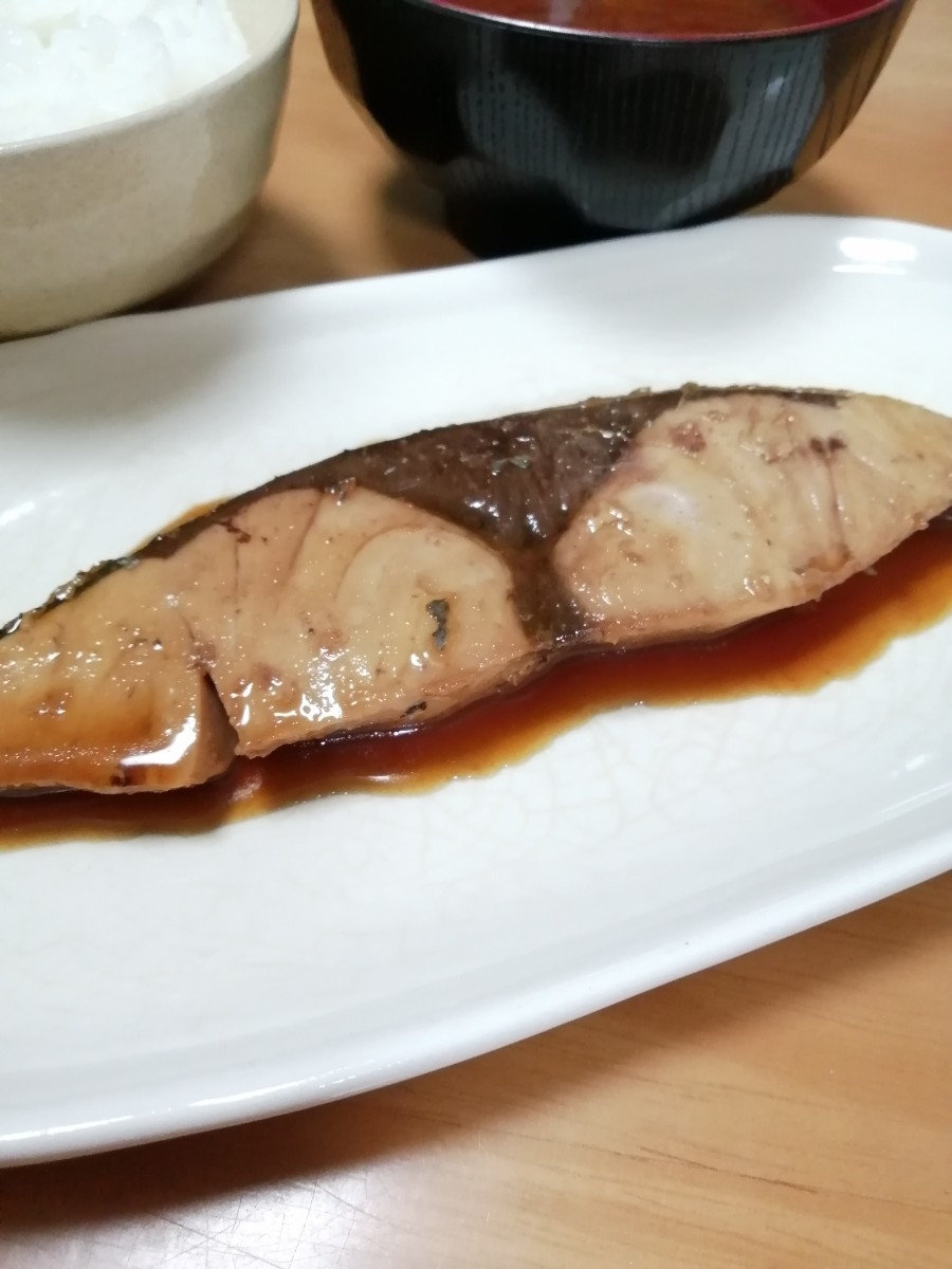 ぶりのピリ辛照り焼き