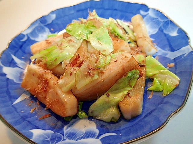 はんぺんとキャベツの醤油炒め