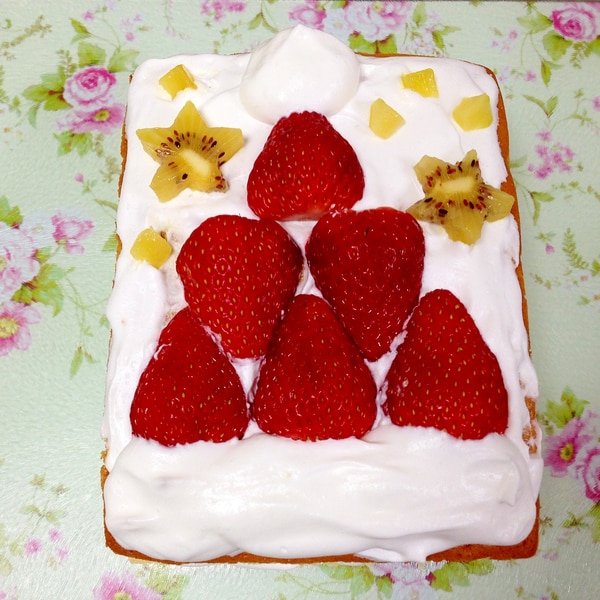 クリスマスに サンタの帽子ケーキ レシピ 作り方 By うーころちゃん 楽天レシピ クリスマスに サンタの帽子ケーキ レシピ 作り方 By うーころちゃん 楽天レシピ