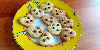 こんにちは～(^-^)
普通の♡型ですが、父の日に子供と作りました。美味しかったです。Nicoさんのおしゃれで可愛いクッキー型気になります♡