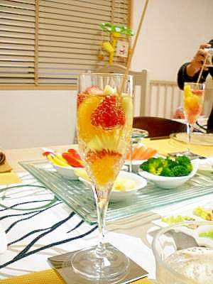 大人も子供も フルーツパンチ レシピ 作り方 By みえ4937 楽天レシピ 大人も子供も フルーツパンチ レシピ 作り方 By みえ4937 楽天レシピ