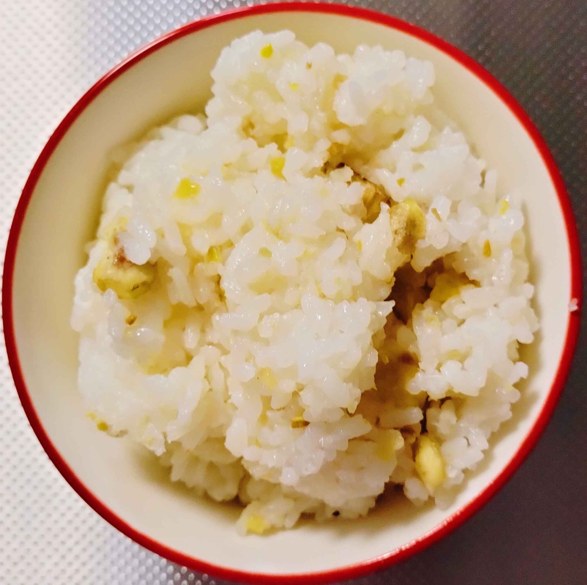 【シンプル】茹で栗ご飯