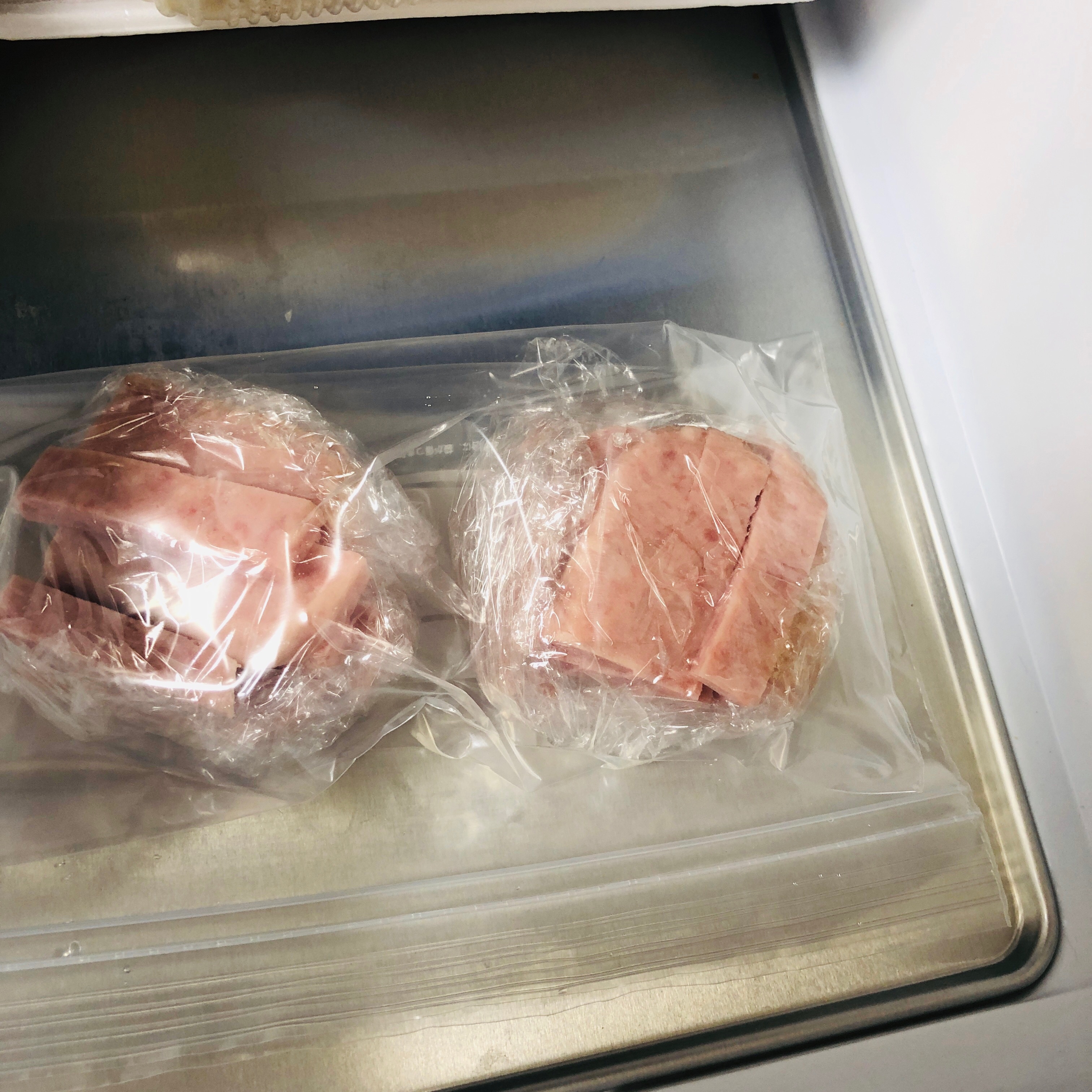 スパムの冷凍保存の仕方 レシピ 作り方 By ろーるけーき 楽天レシピ スパムの冷凍保存の仕方 レシピ 作り方 By ろーるけーき 楽天レシピ