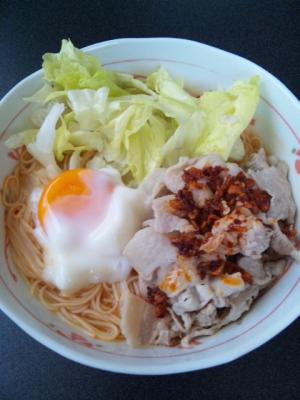 豚しゃぶキムチ素麺☆温玉のせ