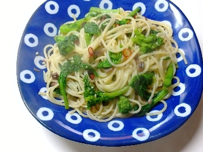 菜の花とアンチョビのオイルパスタ