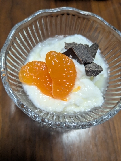 オレンジとチョコのヨーグルト