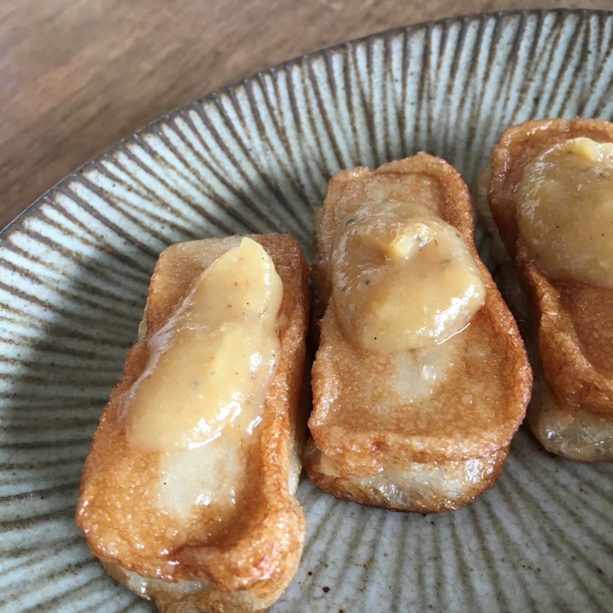 もち生麩の白味噌田楽