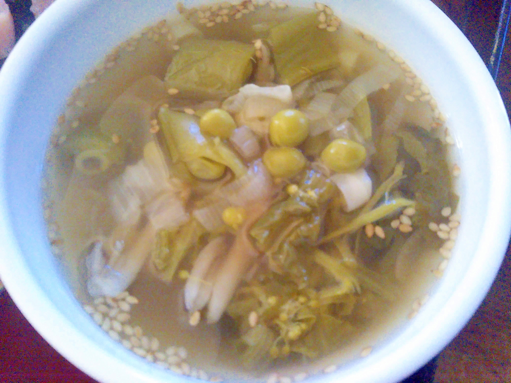 菜の花スナップエンドウ舞茸ネギの胡麻スープ