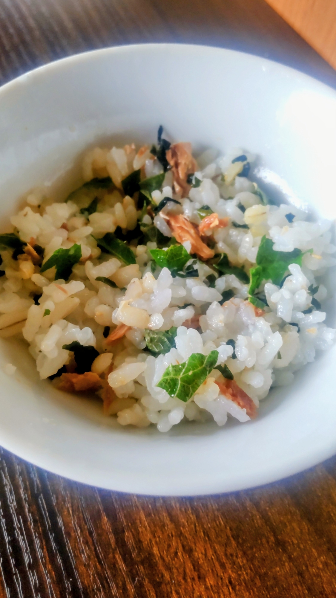 鯖わかめ大葉の混ぜごはん