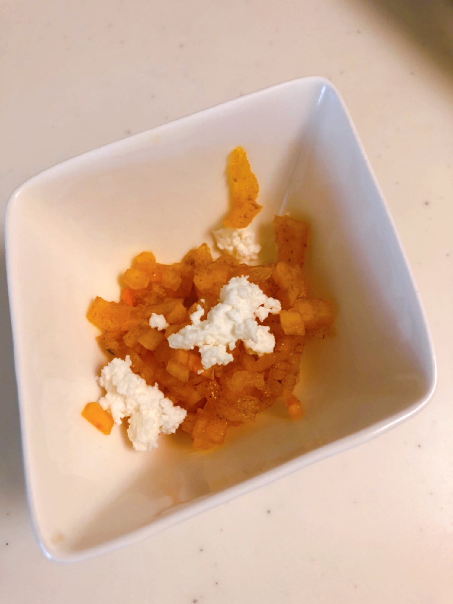 離乳食中期 柿とカッテージチーズのサラダ レシピ 作り方 By こたつん 楽天レシピ 離乳食中期 柿とカッテージチーズのサラダ レシピ 作り方 By こたつん 楽天レシピ