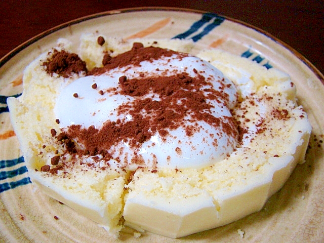 ショコラリッチヨーグルトクリームonロールケーキ