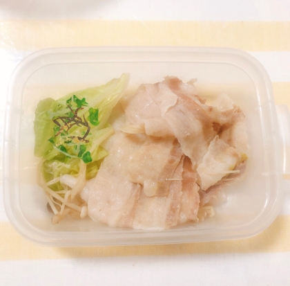 ささみ 豆苗塩昆布和えを乗せて✨