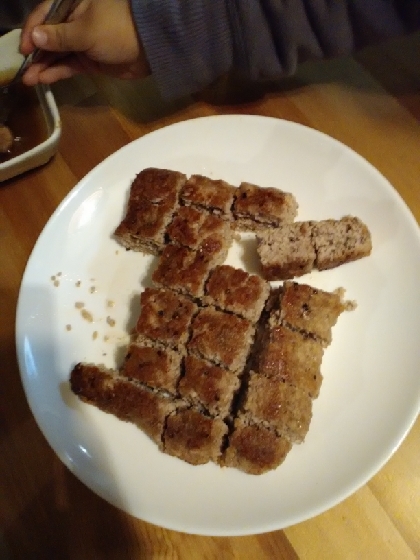 合挽肉でジューシー！サイコロステーキ
