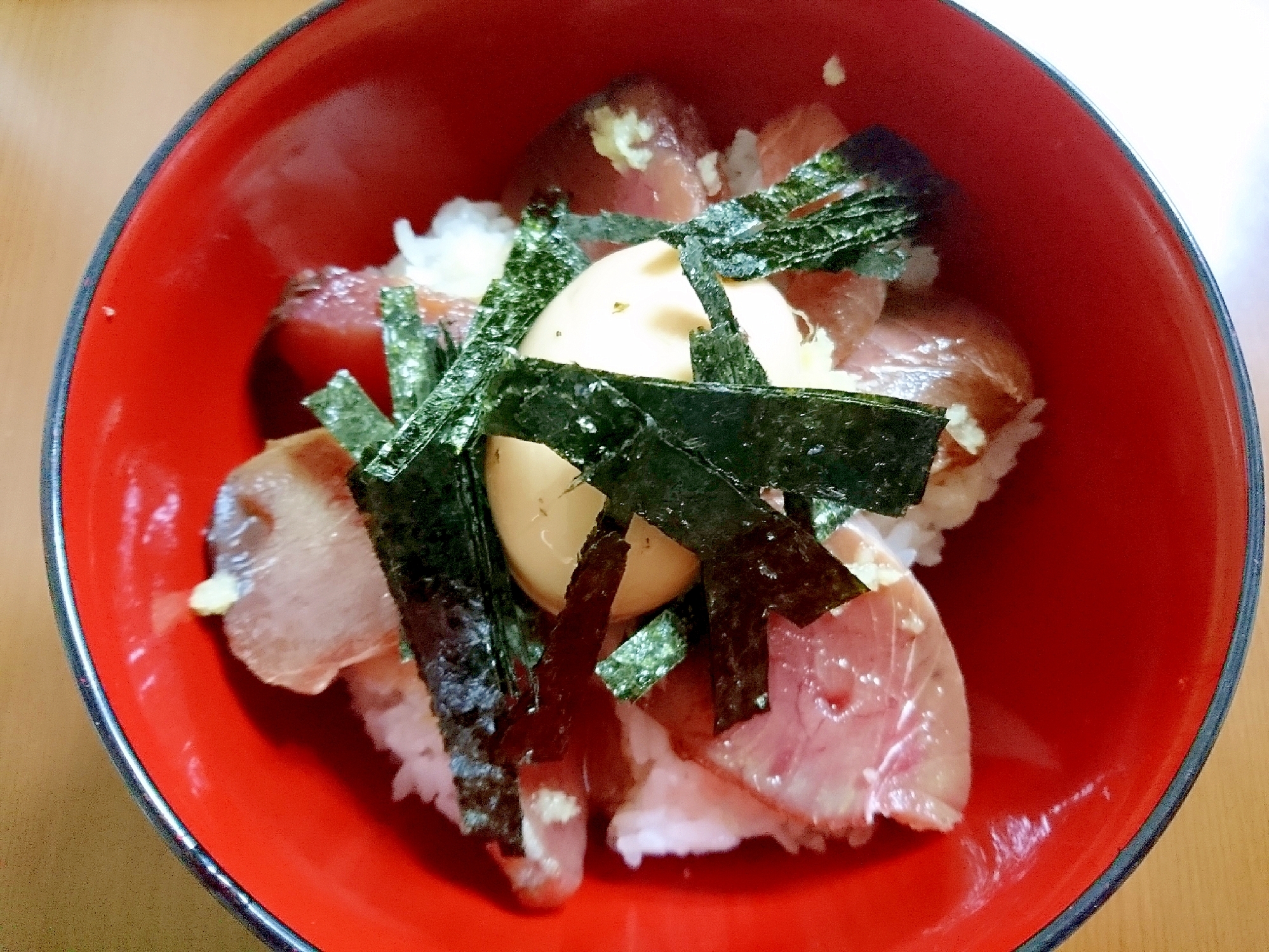 かつおの味玉丼