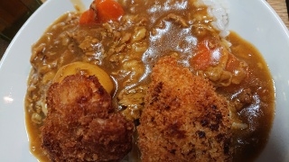 ダッチオーブンで作る無水カツカレー