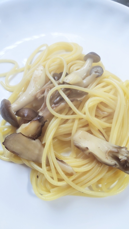 キノコパスタ　マッシュルームと舞茸のパスタ