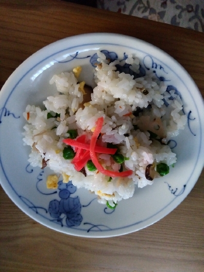 きゅうりと鮭のちらし寿司