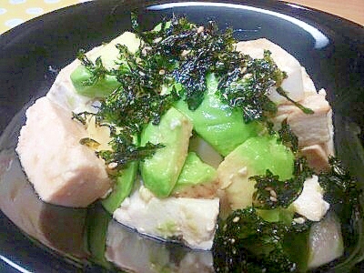 アボカド＆豆腐のサラダ