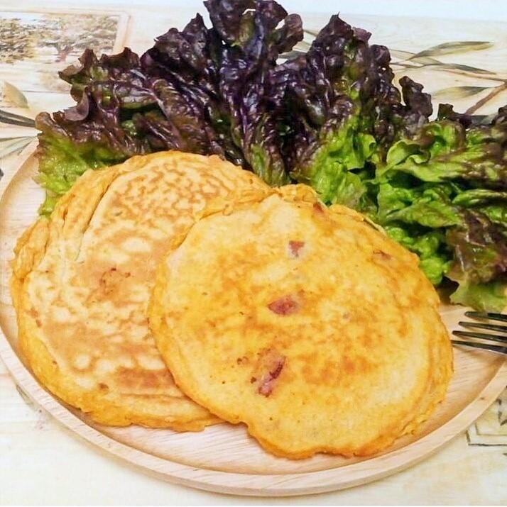 残ったカレーでおかずパンケーキ♡ホットプレートでも