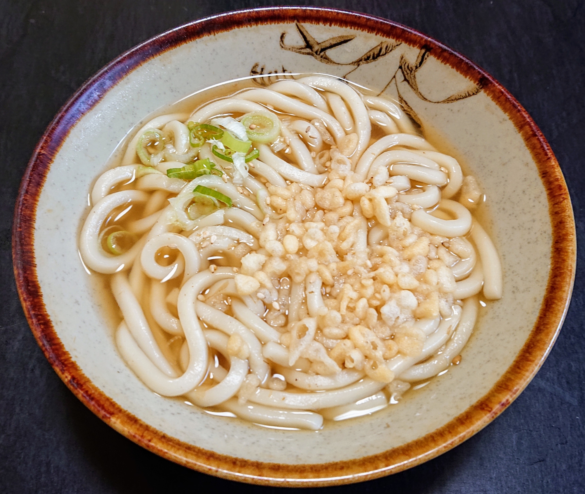 ナチュラルでケミカルなたぬきうどん