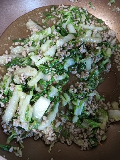 白菜と椎茸とろとろ生姜風味挽き肉あんかけ