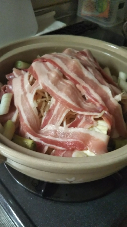 冬に嬉しい、白菜豚バラ鍋
